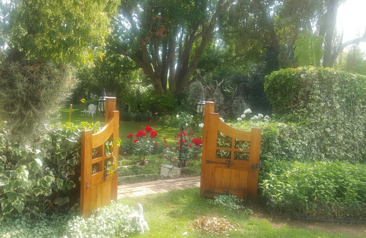 La Pension Guest House オーツホーン エクステリア 写真